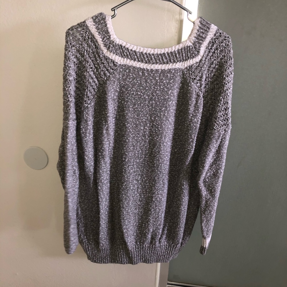 sweater - Picture 2 of 3